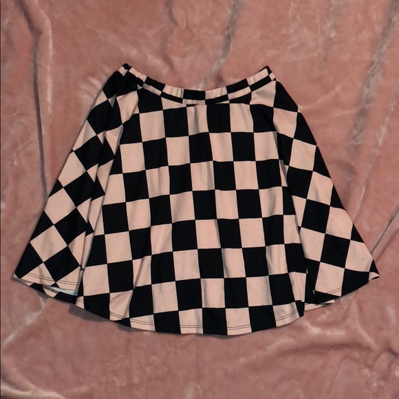 Dresses & Skirts - Checkered Pattern Skater Skirt